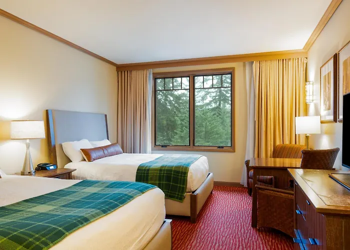 4006 & 4008 - Suncadia Grand Suite With Full Kitchen And Balcony