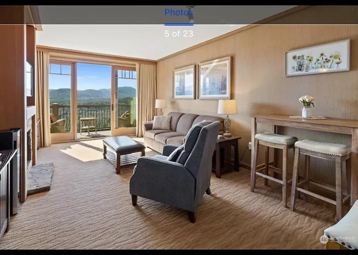 Suncadia Lodge